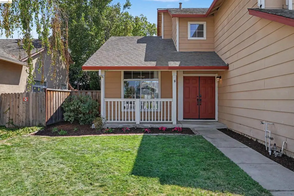4674 La Vista Dr Oakley, CA 94561