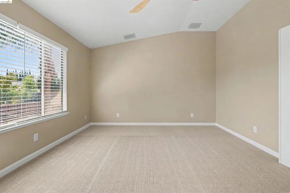 4674 La Vista Dr Oakley, CA 94561