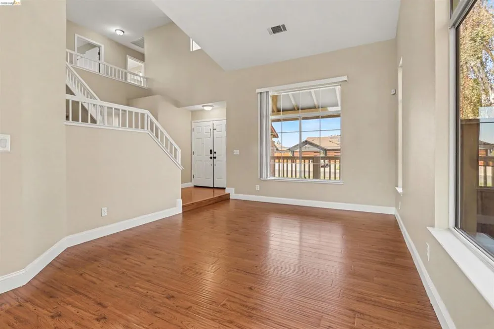 4674 La Vista Dr Oakley, CA 94561