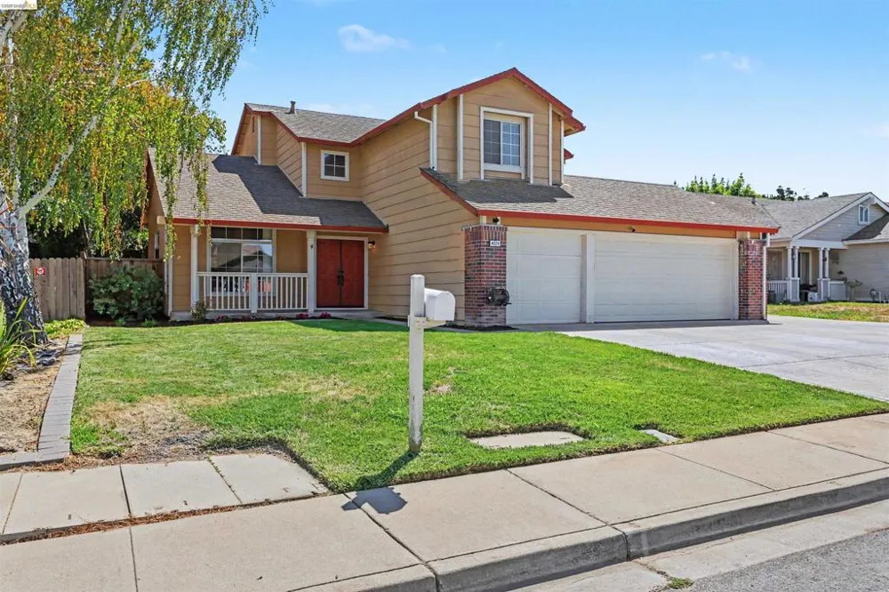 4674 La Vista Dr Oakley, CA 94561