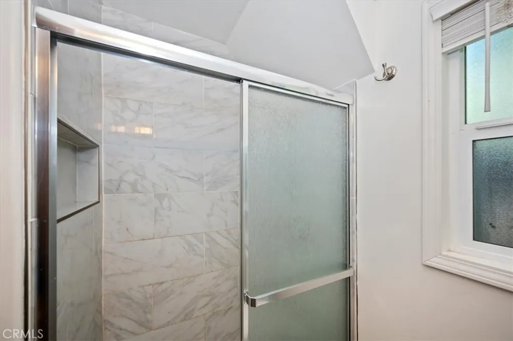 311 Hemlock Lake Arrowhead, CA 92352