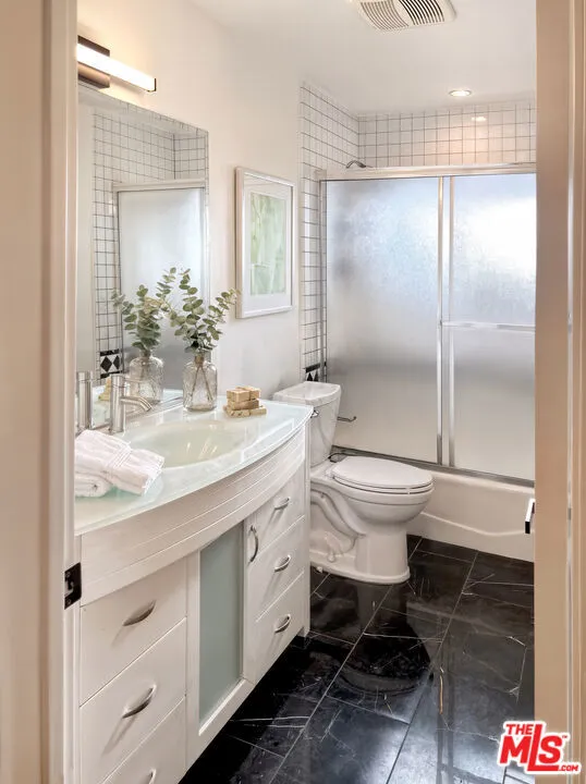 22756 Mobile Street West Hills, CA 91307