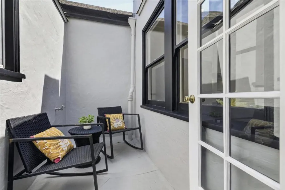 181 Dartmouth Street San Francisco, CA 94134