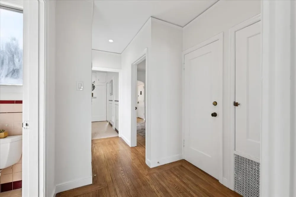 181 Dartmouth Street San Francisco, CA 94134