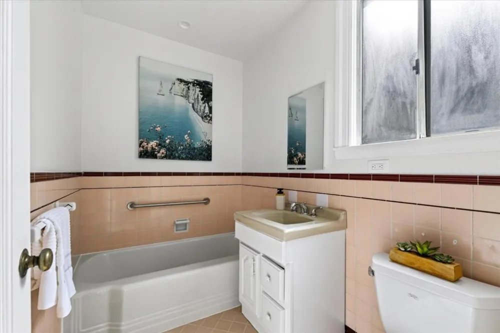 181 Dartmouth Street San Francisco, CA 94134