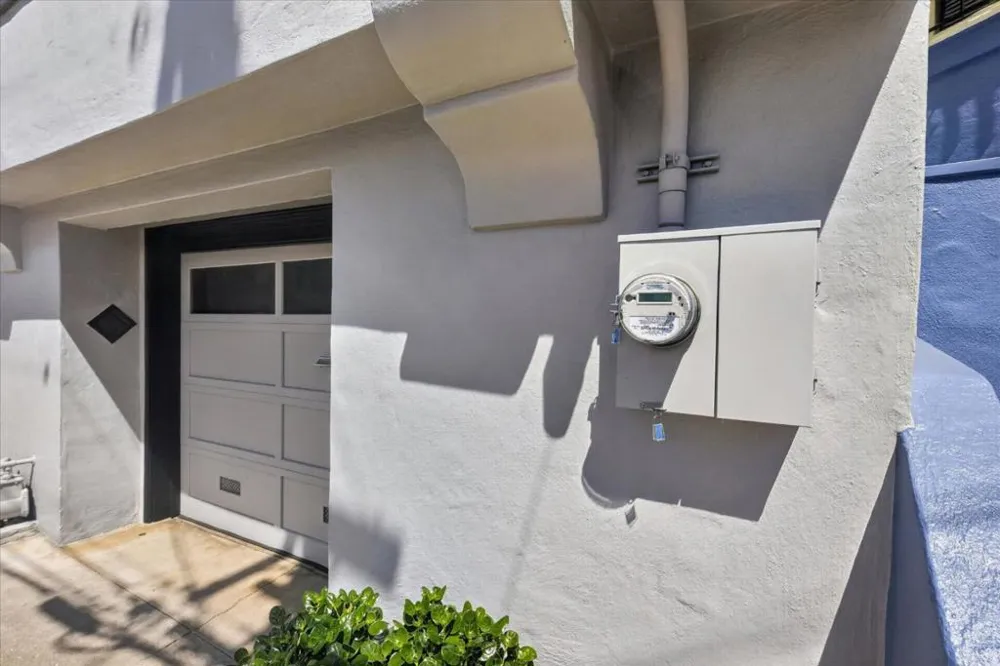 181 Dartmouth Street San Francisco, CA 94134