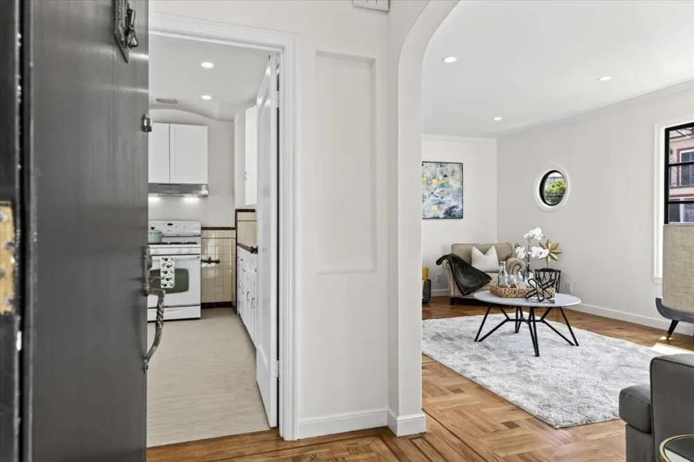 181 Dartmouth Street San Francisco, CA 94134