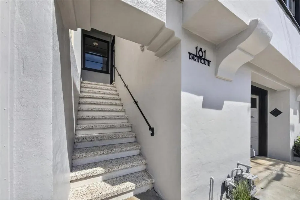181 Dartmouth Street San Francisco, CA 94134