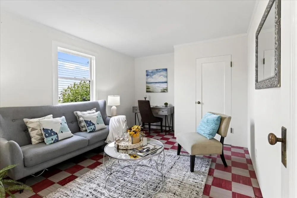 181 Dartmouth Street San Francisco, CA 94134