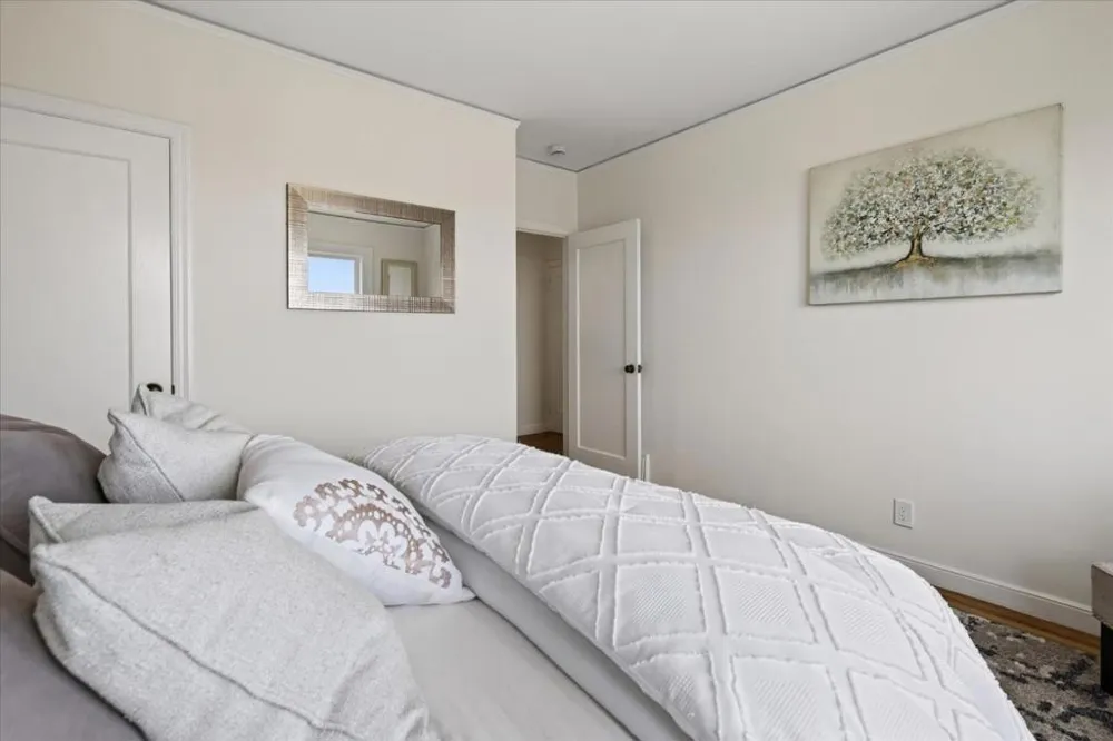 181 Dartmouth Street San Francisco, CA 94134