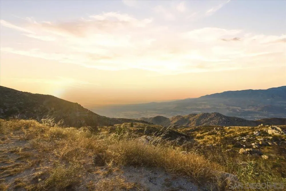Carefree Rd Banning, CA 92220