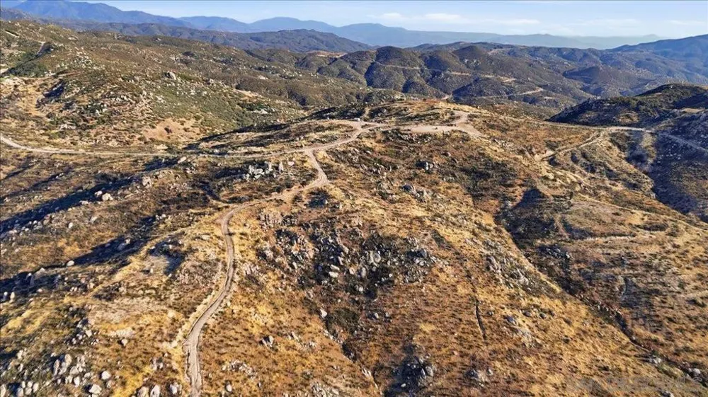 Carefree Rd Banning, CA 92220
