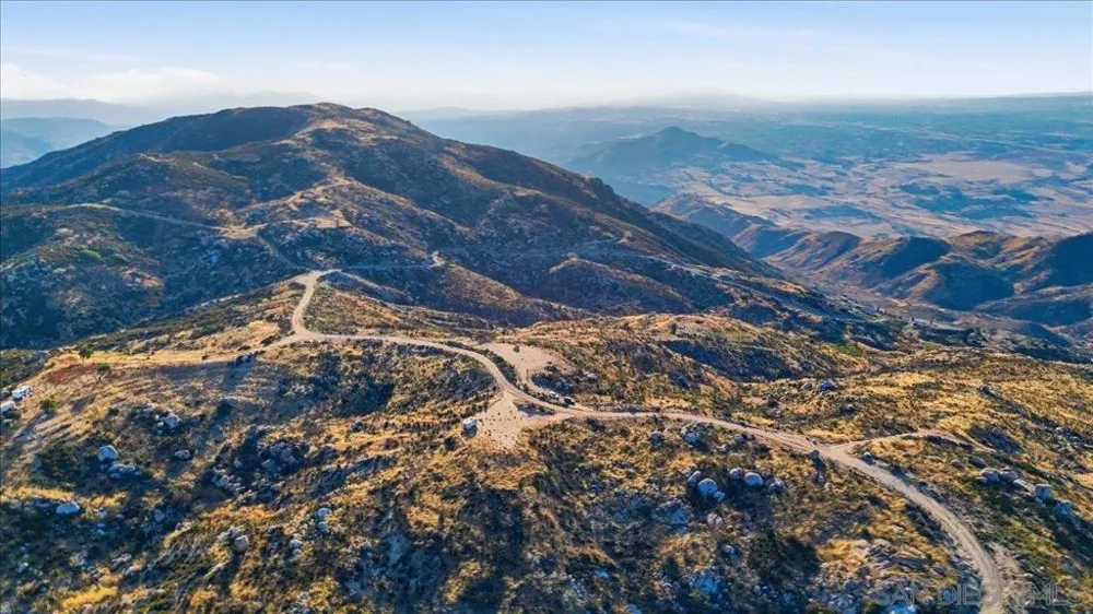 Carefree Rd Banning, CA 92220