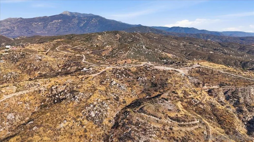 Carefree Rd Banning, CA 92220