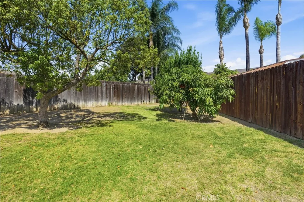 12218 Kumquat Chino, CA 91710