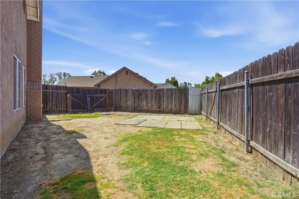 12218 Kumquat Chino, CA 91710