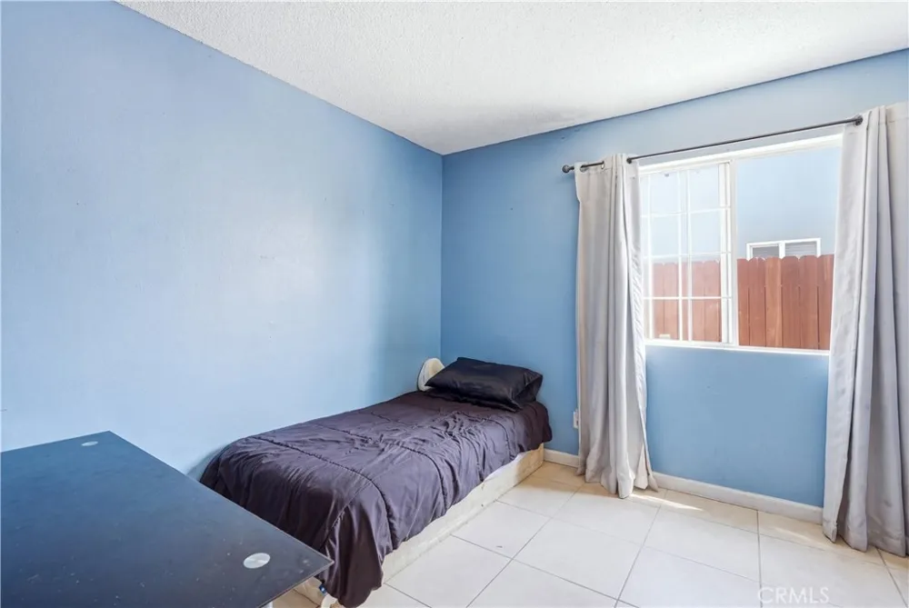 12218 Kumquat Chino, CA 91710