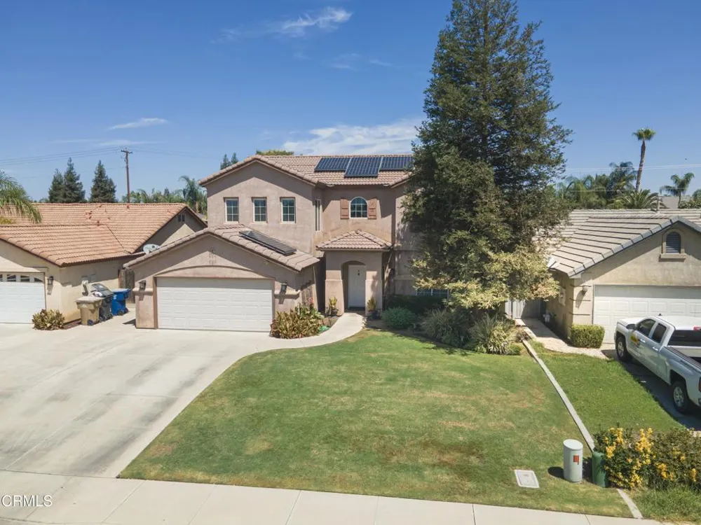 11418 Pacific Harbor Avenue Bakersfield, CA 93312