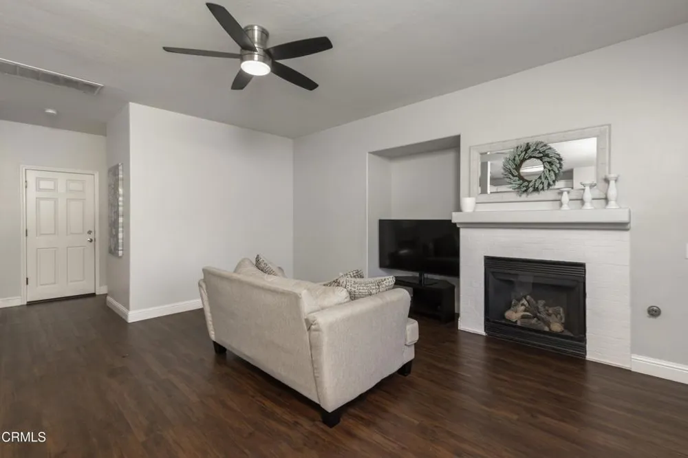11418 Pacific Harbor Avenue Bakersfield, CA 93312