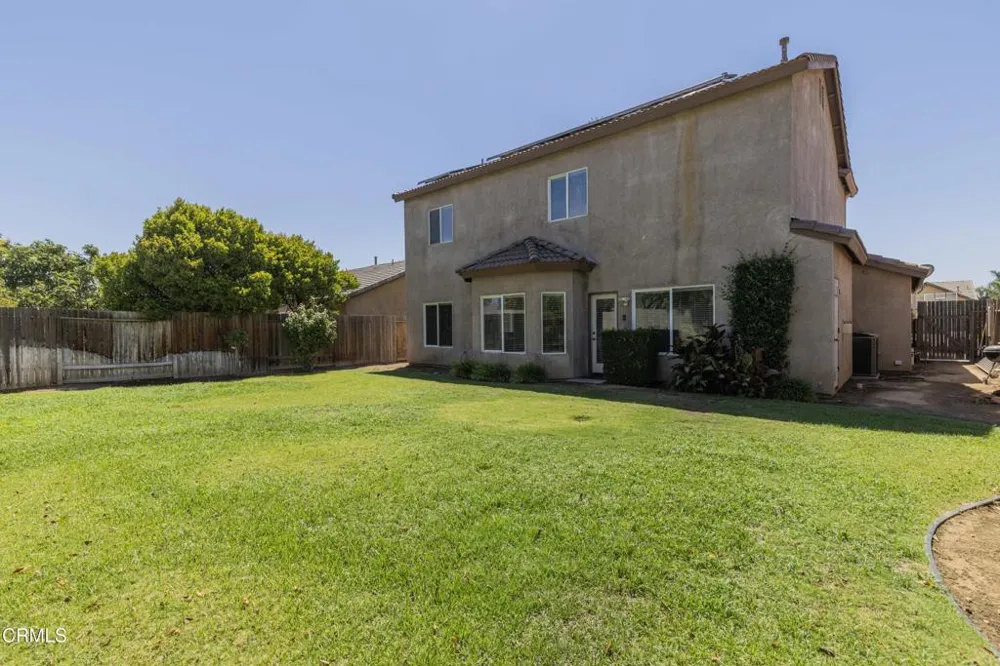 11418 Pacific Harbor Avenue Bakersfield, CA 93312