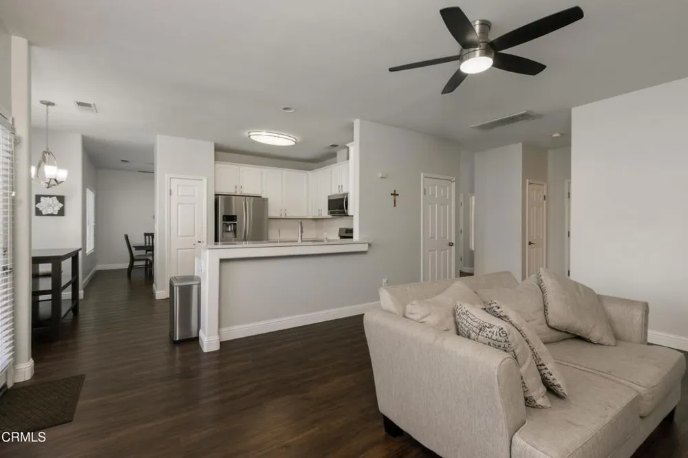 11418 Pacific Harbor Avenue Bakersfield, CA 93312