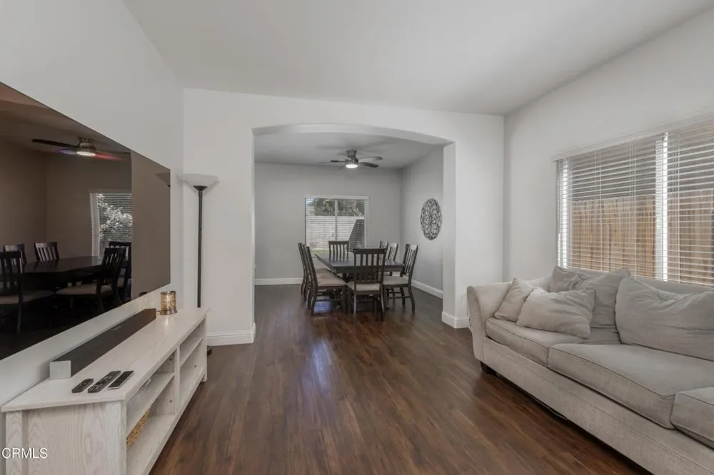 11418 Pacific Harbor Avenue Bakersfield, CA 93312