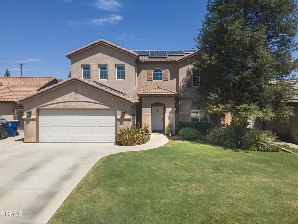 11418 Pacific Harbor Avenue Bakersfield, CA 93312