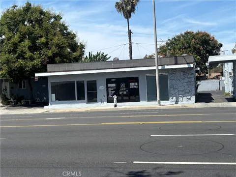 1815 W 17th