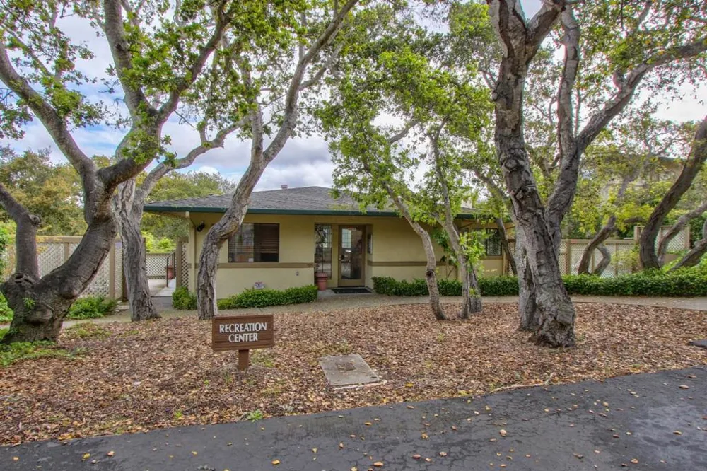 811 Pheasant Ridge Road Del Rey Oaks, CA 93940