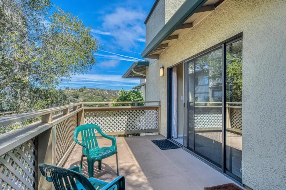 811 Pheasant Ridge Road Del Rey Oaks, CA 93940