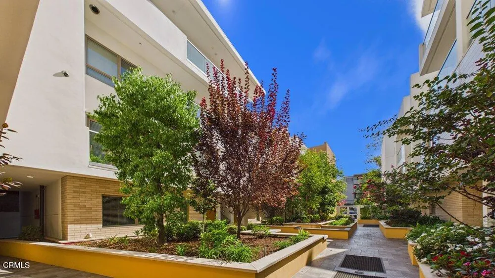 137 S Wilson Avenue #107 Pasadena, CA 91106