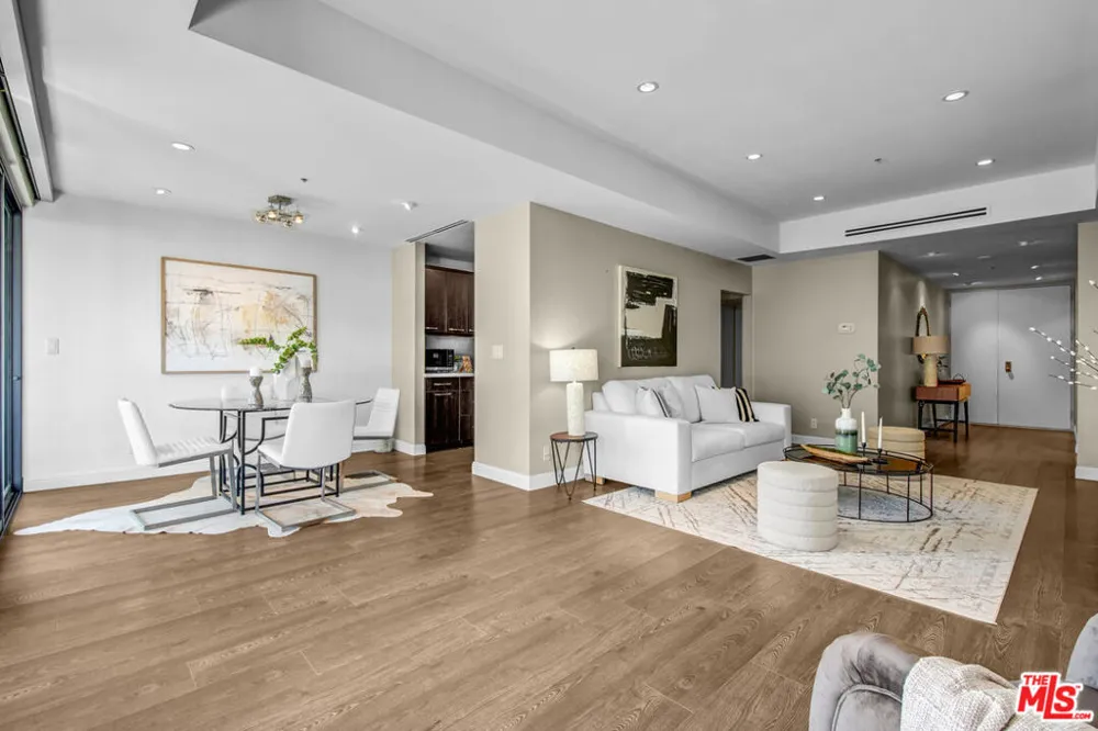 10790 Wilshire Boulevard #404 Los Angeles, CA 90024
