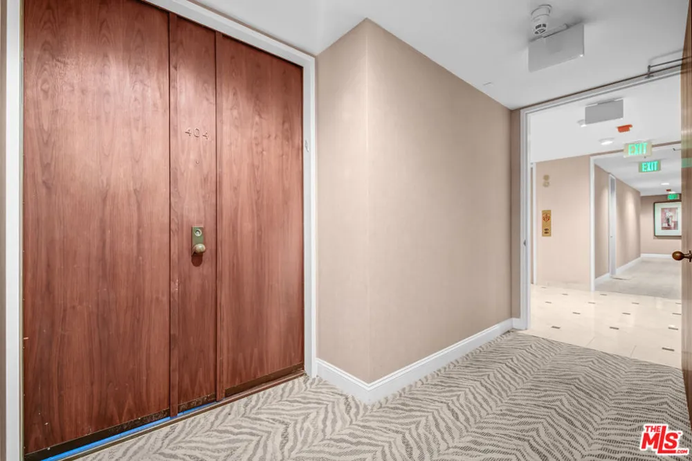 10790 Wilshire Boulevard #404 Los Angeles, CA 90024