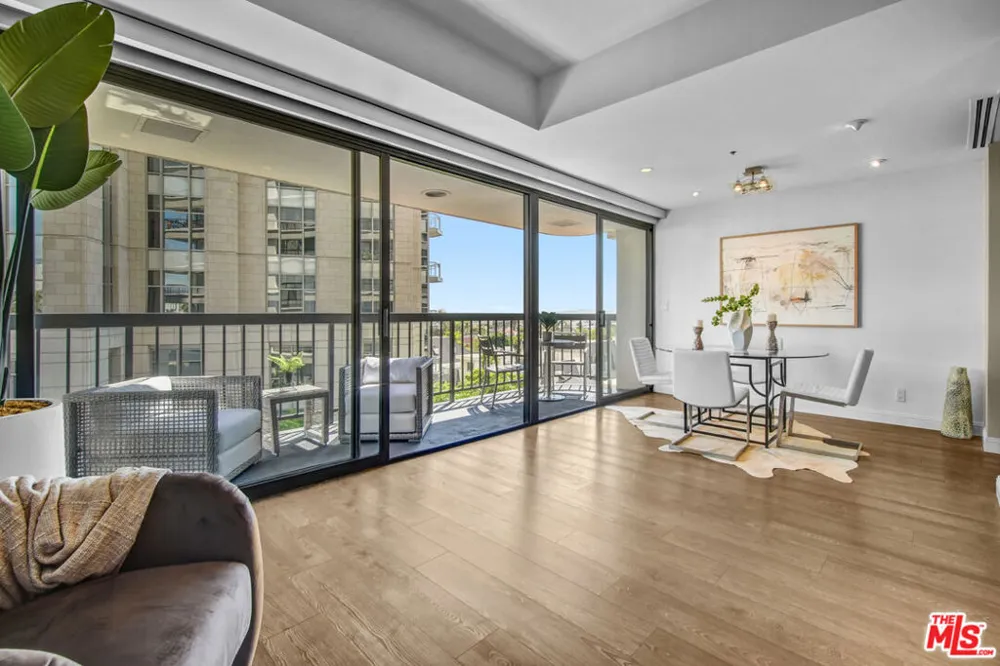 10790 Wilshire Boulevard #404 Los Angeles, CA 90024
