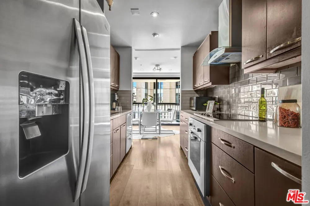 10790 Wilshire Boulevard #404 Los Angeles, CA 90024