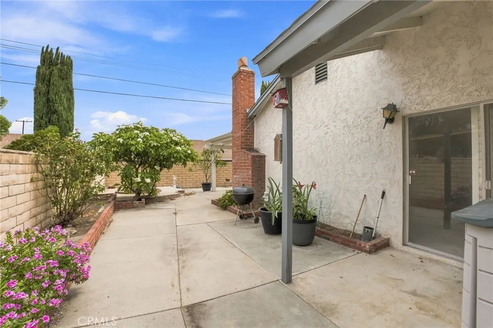 1008 Merced Ontario, CA 91764