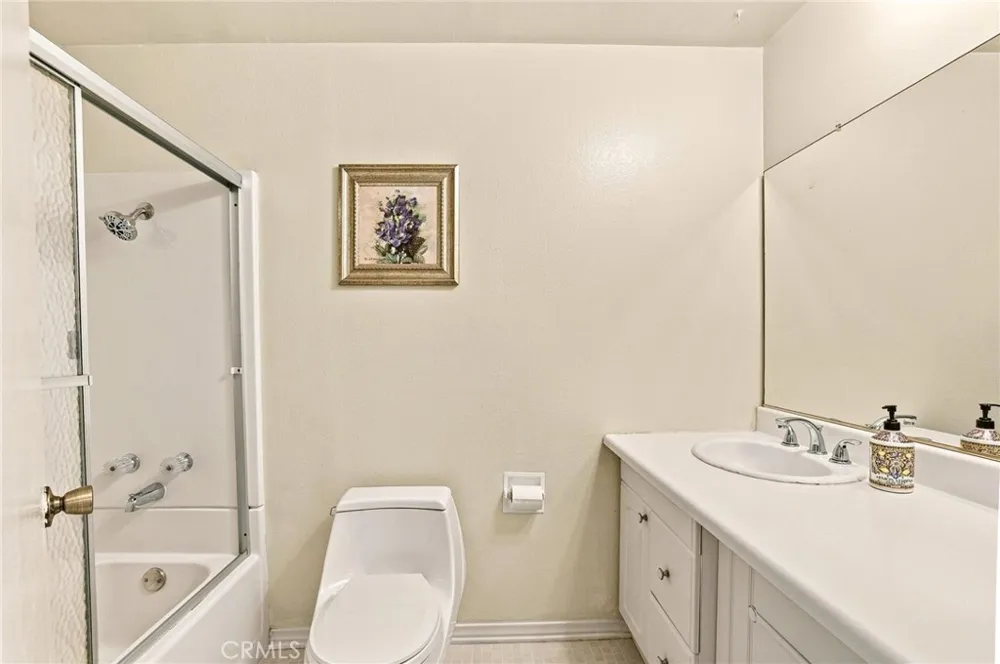 1008 Merced Ontario, CA 91764