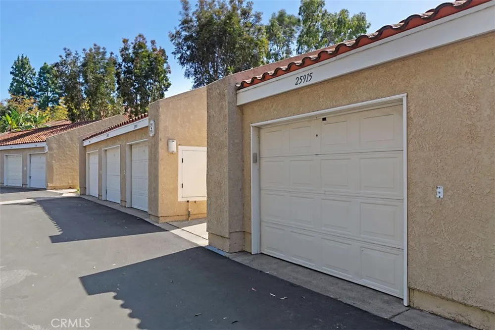 25915 Orbita Mission Viejo, CA 92691