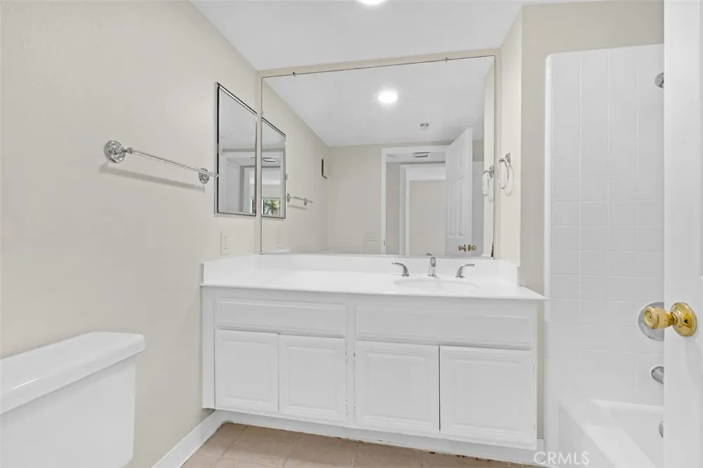 25915 Orbita Mission Viejo, CA 92691