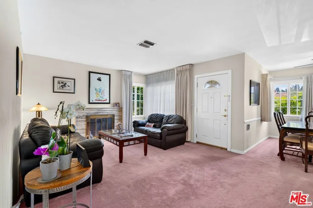 5702 Stever Court Culver City, CA 90230