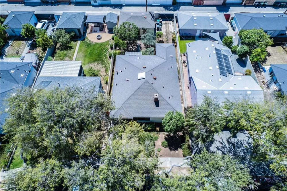2408 W 157th Gardena, CA 90249