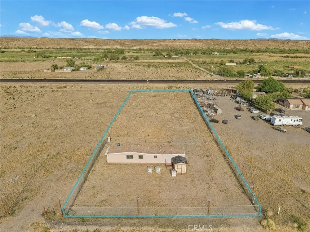 22770 Sunflower Avenue Oro Grande, CA 92368
