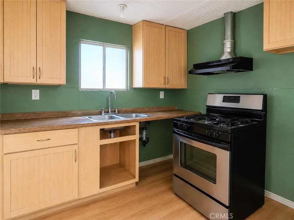 22770 Sunflower Avenue Oro Grande, CA 92368