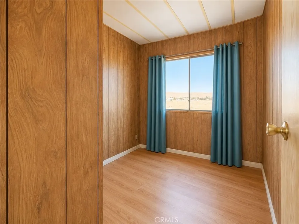22770 Sunflower Avenue Oro Grande, CA 92368