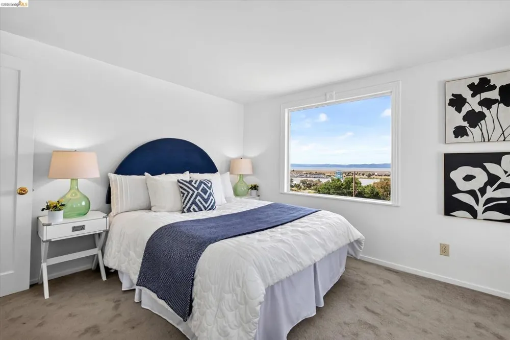 136 Craven St Vallejo, CA 94590