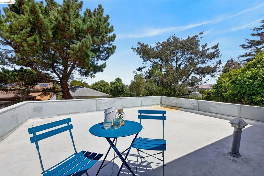 136 Craven St Vallejo, CA 94590