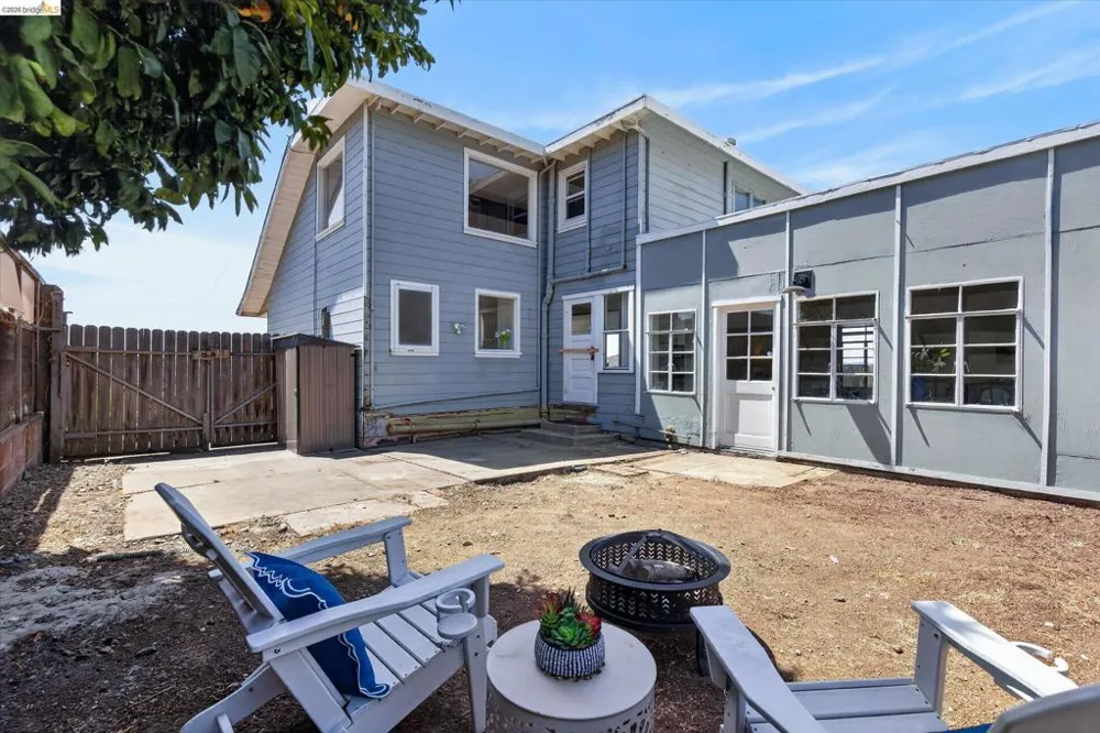 136 Craven St Vallejo, CA 94590