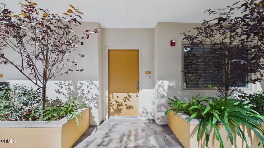 137 S Wilson Avenue #106 Pasadena, CA 91106