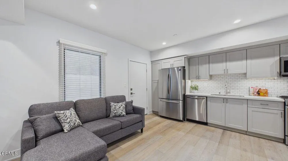 137 S Wilson Avenue #106 Pasadena, CA 91106
