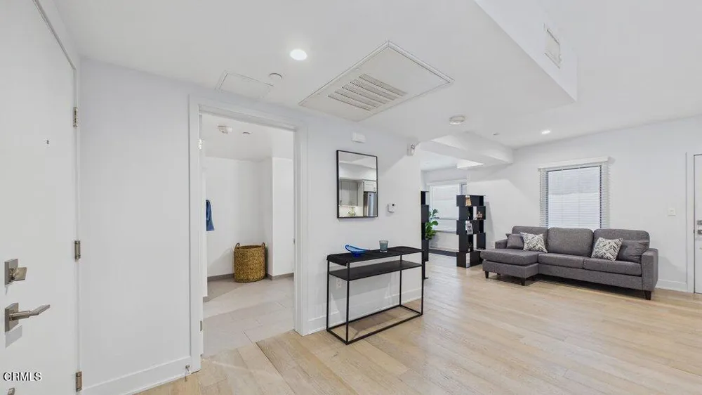 137 S Wilson Avenue #106 Pasadena, CA 91106